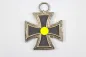 Preview: EK2 Eisernes Kreuz 2. Klasse 1939 unleserlicher Hersteller. Dreiteilig magnetisch.Originaler Fundzustand
