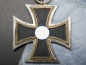 Preview: Iron Cross 2nd Class 1939 on ribbon + bag