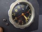 Preview: Russische Einbau - Uhr für Flugzeug oder Panzer oder LKW, inkl. Ständer