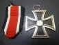 Preview: EK2 Iron Cross 2nd Class 1939 from the manufacturer 109 for Walter & Henlein on the assembly line