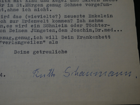Autograph – Ruth Schaumann (1899–1975), writer, sculptor, and graphic artist