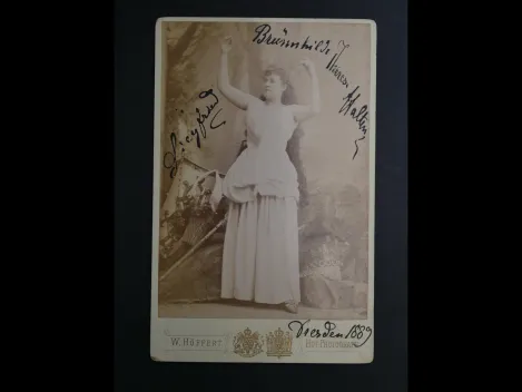 Autograph - Therese Malten (1855 - 1930) - handbeschriftetes und signiertes Kabinettfoto der berühmten Sopranistin und Wagner-Darstellerin, 1889