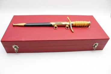 NVA Ruby presentation dagger of the GDR, ruby ​​dagger, general's dagger in a box