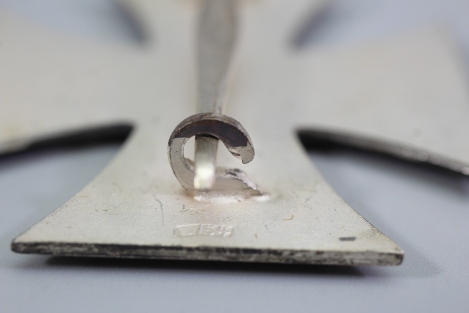 Eisernes Kreuz 1.Klasse 1939 Ek1 an Nadel "L/54" im Etui, Etui markiert