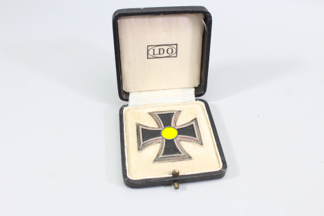 Eisernes Kreuz 1.Klasse 1939 Ek1 an Nadel "L/54" im Etui, Etui markiert