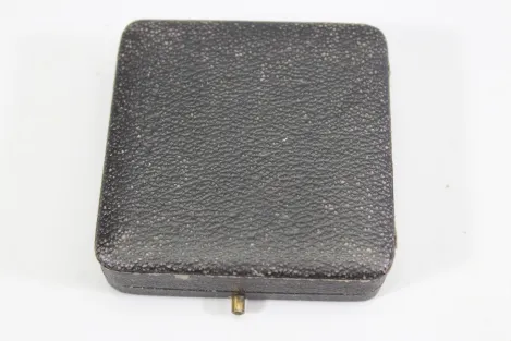 Eisernes Kreuz 1.Klasse 1939 Ek1 an Nadel "L/54" im Etui, Etui markiert