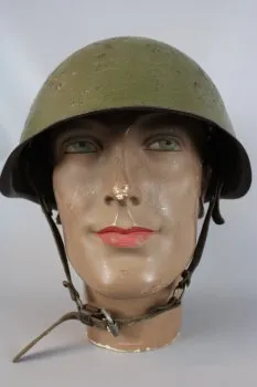 Russian WW2 steel helmet M40, 1940 Without the 3 fabric inner sails, with original paint. Nice towed helmet with the original paint.