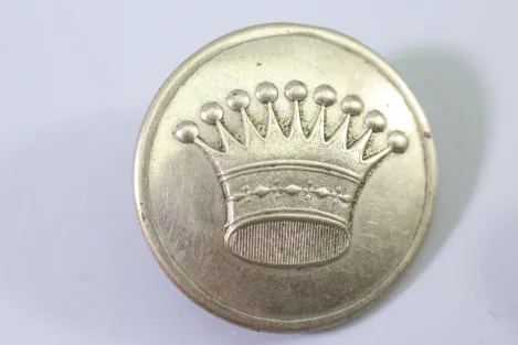 Original Metall Uniform Knopf französischer Jagdknopf um 1870 Bestand aus einer alten Uniformschneiderei, Preis pro Knopf