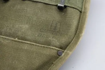 Military folding spade with spike, with belt carrying bag made of sturdy linen, bag stamped