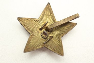 Russian hat badge "Red Star, large" 2-part version