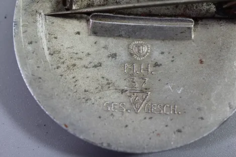 Reichsarbeitsdienst der weiblichen Jugend RADwJ Brosche für Arbeitsmaid