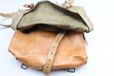 Wehrmacht Swiss Army 1938 leather / linen bag with manufacturer