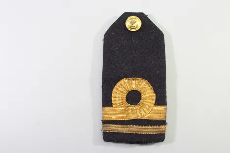 KM Kriegsmarine Schulterklappe Leutnant