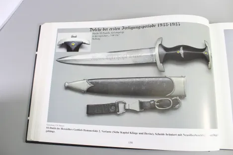 SS Service Daggers – Reference Book for Identification & Authentication