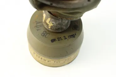 Gas mask can of the Wehrmacht with gas mask, spare glasses, gas mask stamped with date of manufacture, WaA stamp