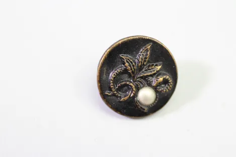 175 Original Livery & Traditional Costume Buttons Made of Metal – Vintage Stock from a Uniform Tailor