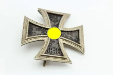 Iron Cross 1st Class 1939 Manufacturer L/11