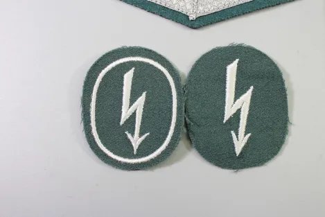 DDR NVA Abzeichen Konvolut 12 Stück