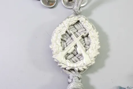 East German National People's Army (NVA) Rifleman's Lanyard and NVA Uniform Buttons