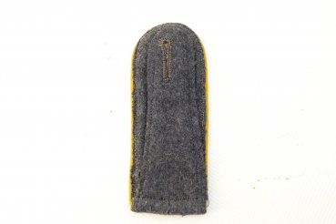 WW2 shoulder board non-commissioned officer pilot German Air Force for looping, flying personnel