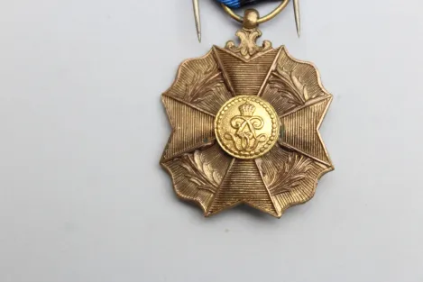 Belgien - Orden König Leopold II. Goldene Verdienstmedaille