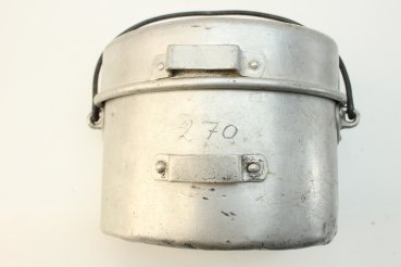 WW2 dinnerware, cookware