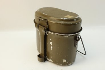 Wehrmacht dinnerware, cookware with RB number and 44