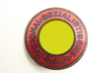 ww2 party badge of the NSDAP - manufacturer Ges.Gesch.