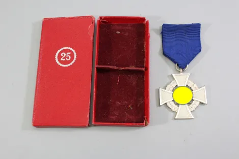 Treudienst-Ehrenzeichen Für 25 Jahre im Etui von Wächter und Lange