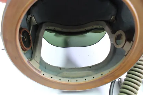 Original GSh-6 Höhenflughelm – MiG-25 Pilot | Sowjetische High-Altitude Ausrüstung | Kalter Krieg