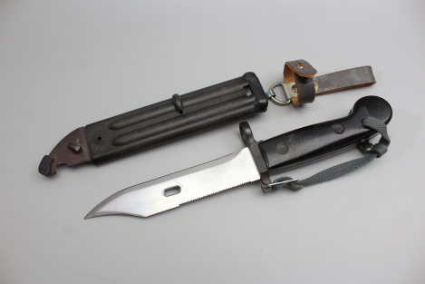 Preview: DDR NVA russisches Kampfmesser AK47