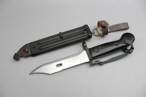 DDR NVA russisches Kampfmesser AK47