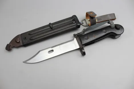 DDR NVA russisches Kampfmesser AK47