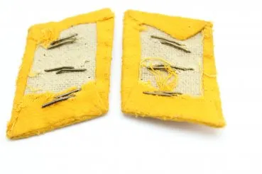 Luftwaffe - Pair of collar tabs of the Corporal Flying Troop