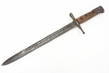 Bayonet abroad with number on crossguard