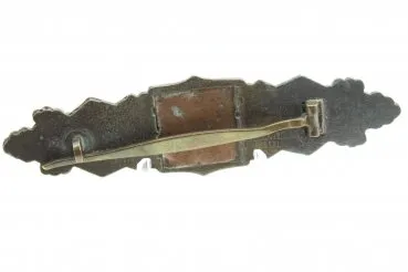 Close combat clasp in bronze, manufacturer "FEC. W.E. Peekhaus Berlin Ausf. C.F. Juncker Berlin"