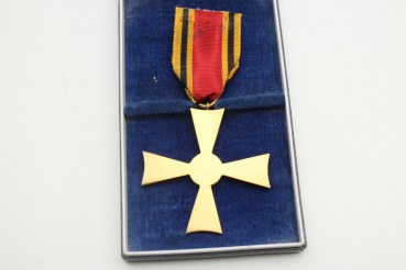 Federal Republic of Germany Federal Cross of Merit on ribbon in a case
