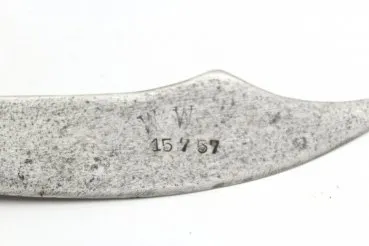 Messer gemäß dem D.B.G.M, Klingenstempel WW und 15757