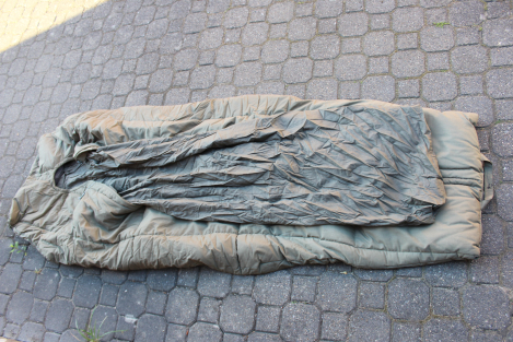 Original East German Army (NVA) Mummy Sleeping Bag for Officers – GDR Sleeping Bag with Mosquito Net