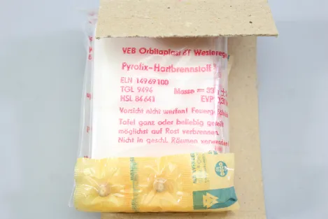 DDR NVA Trockenbrennstoff Notkocher