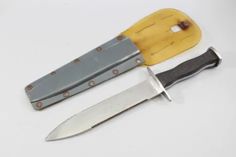 DDR NVA Tauchermesser „Poseidon“ – gefertigt in Mühlhausen (Thüringen) Militärisches Sammlerstück aus der ehemaligen DDR