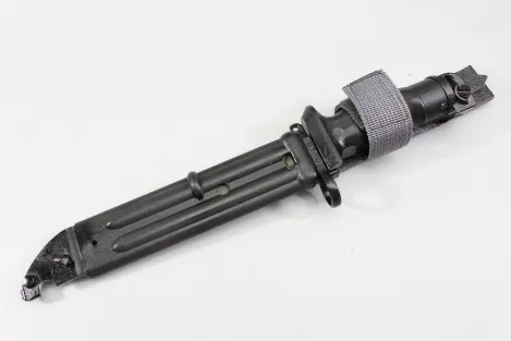 Combat knife 87, survival knife KM 87 of the National People's Army with complete survival capsule in the handle, original