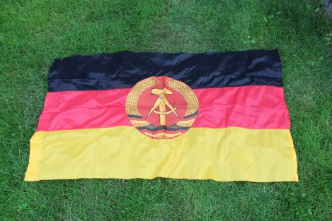 3 Fahnen original zeitgenössisch DDR Nationale Volksarmee NVA