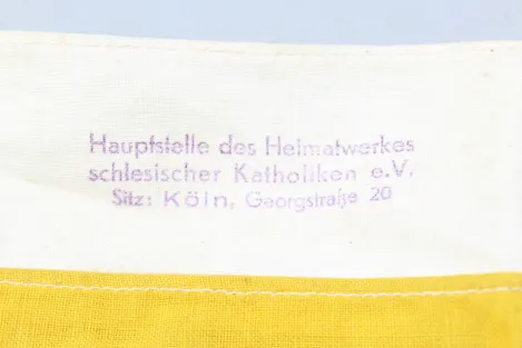 Armbinde schlesischer Katholiken in weiss Gelb, gestempelt