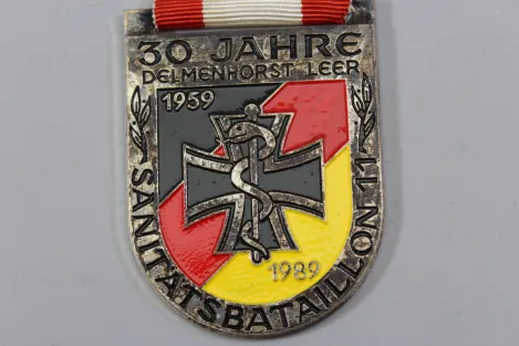 Medaille zum 30-jährigen Bestehen des Sanitätsbataillon 11 in Delmenhorst und Leer