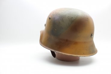 M42 steel helmet manufacturer hKp63 camouflage Normandy, film production not an original