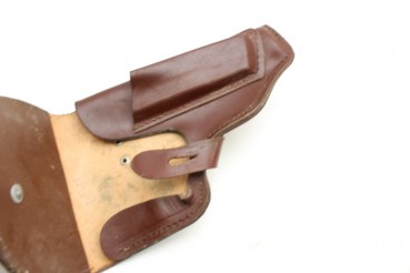 Original Luftwaffe brown pistol pouch / holster,