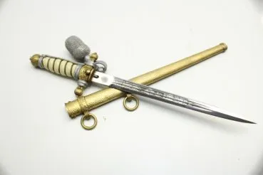 Dagger M 1929 for officers of the Imperial Navy with Portepee, Carl Eickhorn, Solingen