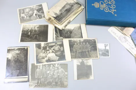 Originaler Nachlass des Soldaten Theodor Wellmann aus dem 1. & 2. Weltkrieg, Tapferkeitsmedaille als Musketier bei Liuilly Marne 02.09.1918 mit Gravur, Urkunde, Wehrpass