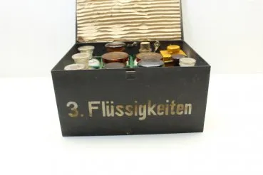 Medical kit Wehrmacht 3 liquids with content